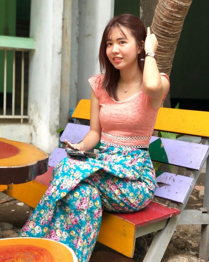 အပြာစာအုပ် | အောစာအုပ်