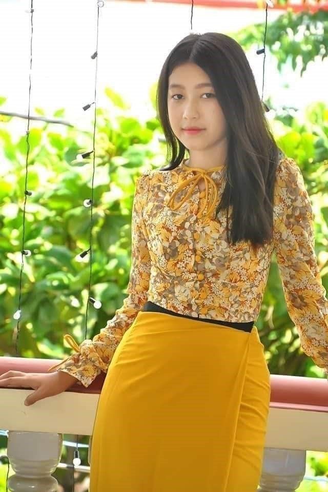 သူငယ်ချင်းယောက်ျား | အပြာစာအုပ် | အောစာအုပ်