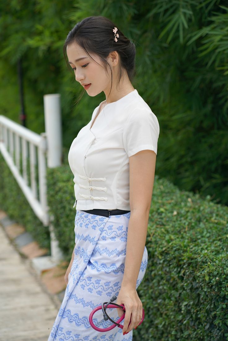 ဆန္ဒ ကပ်ကိုး (အပိုင်း ၁၀) | အပြာစာအုပ် | အောစာအုပ်
